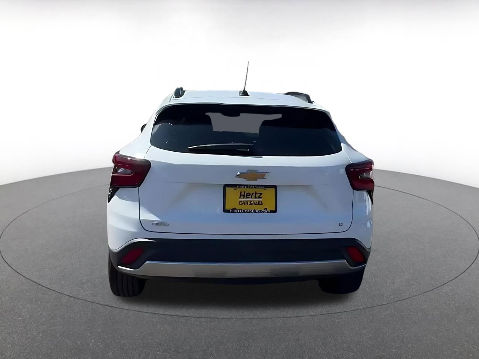 Thumbnail: 2025 Chevrolet Trax - 12