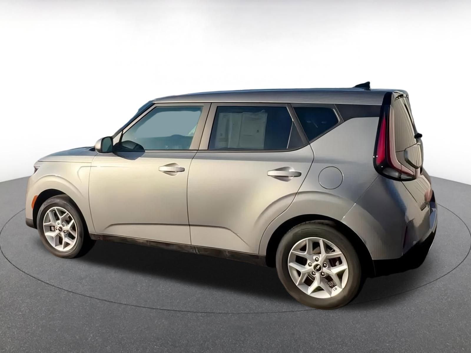 Thumbnail: 2025 Kia Soul - 10