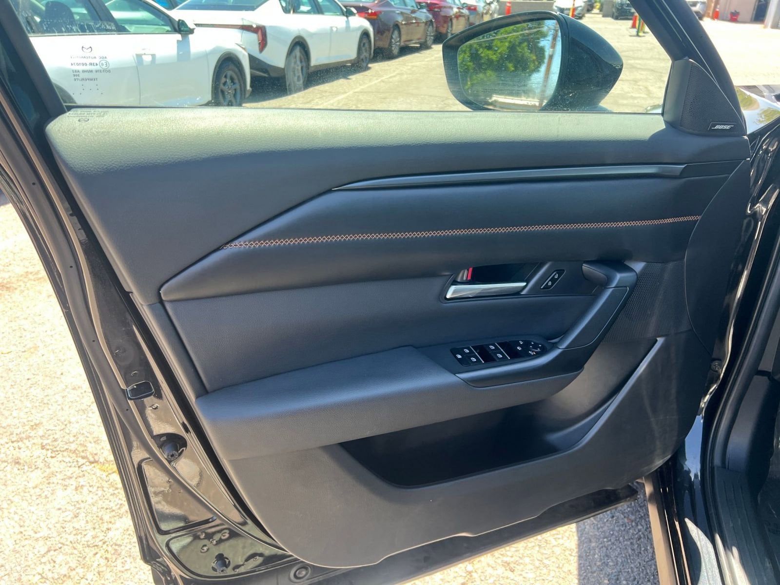 Thumbnail: 2025 Mazda CX-50 - 18