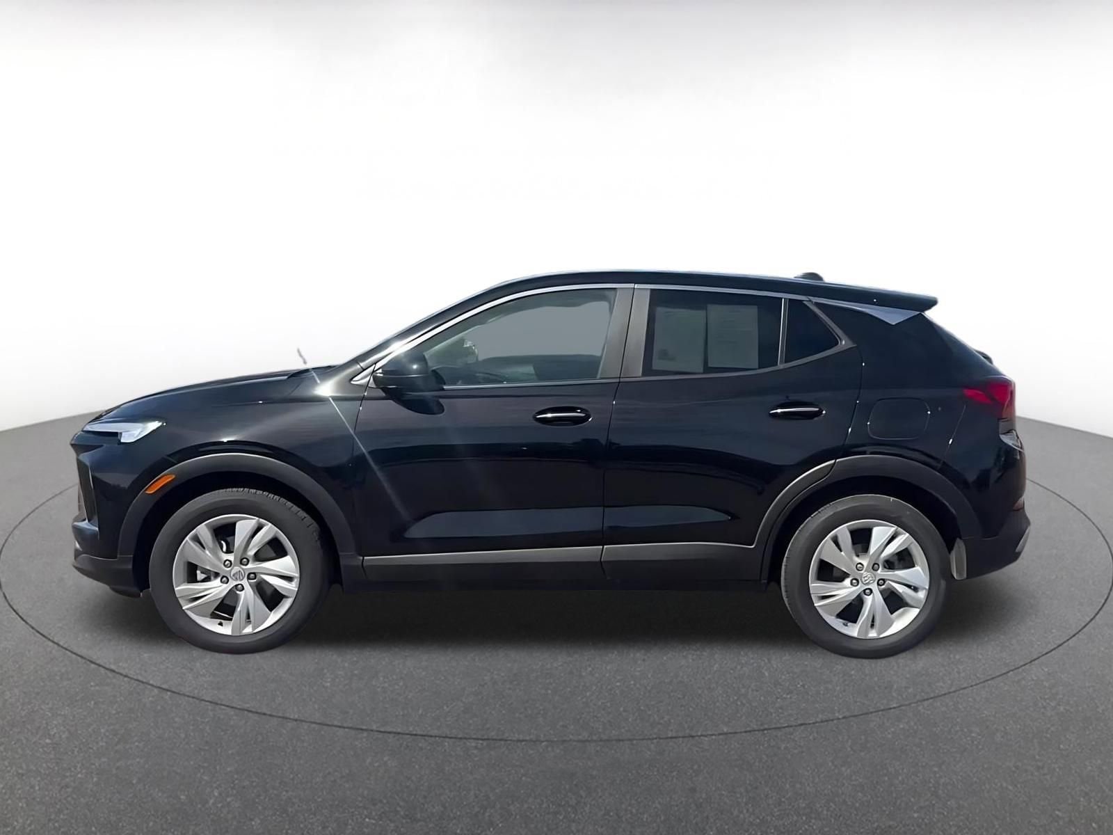 Thumbnail: 2025 Buick Encore GX - 9