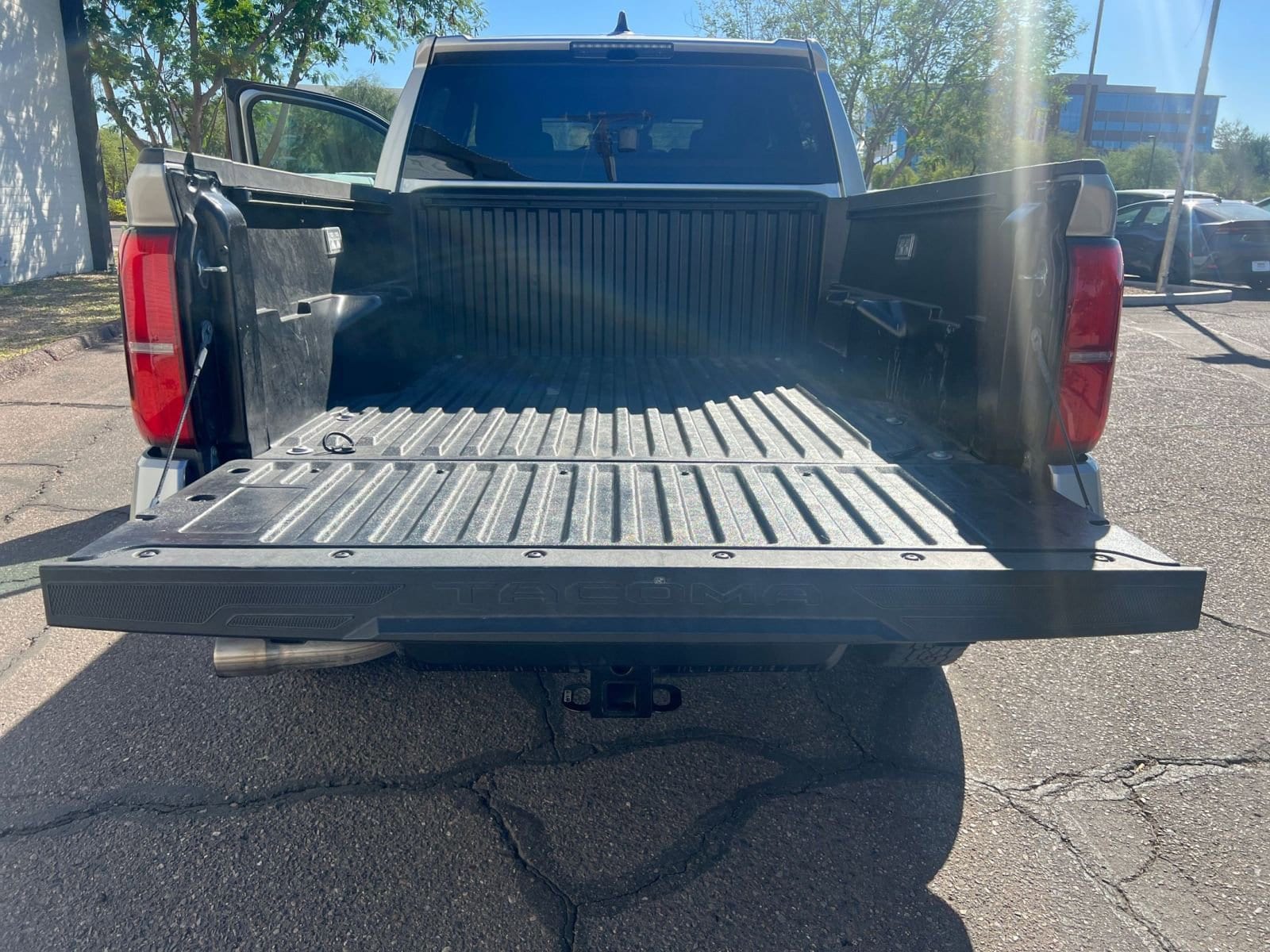 Thumbnail: 2025 Toyota Tacoma - 31