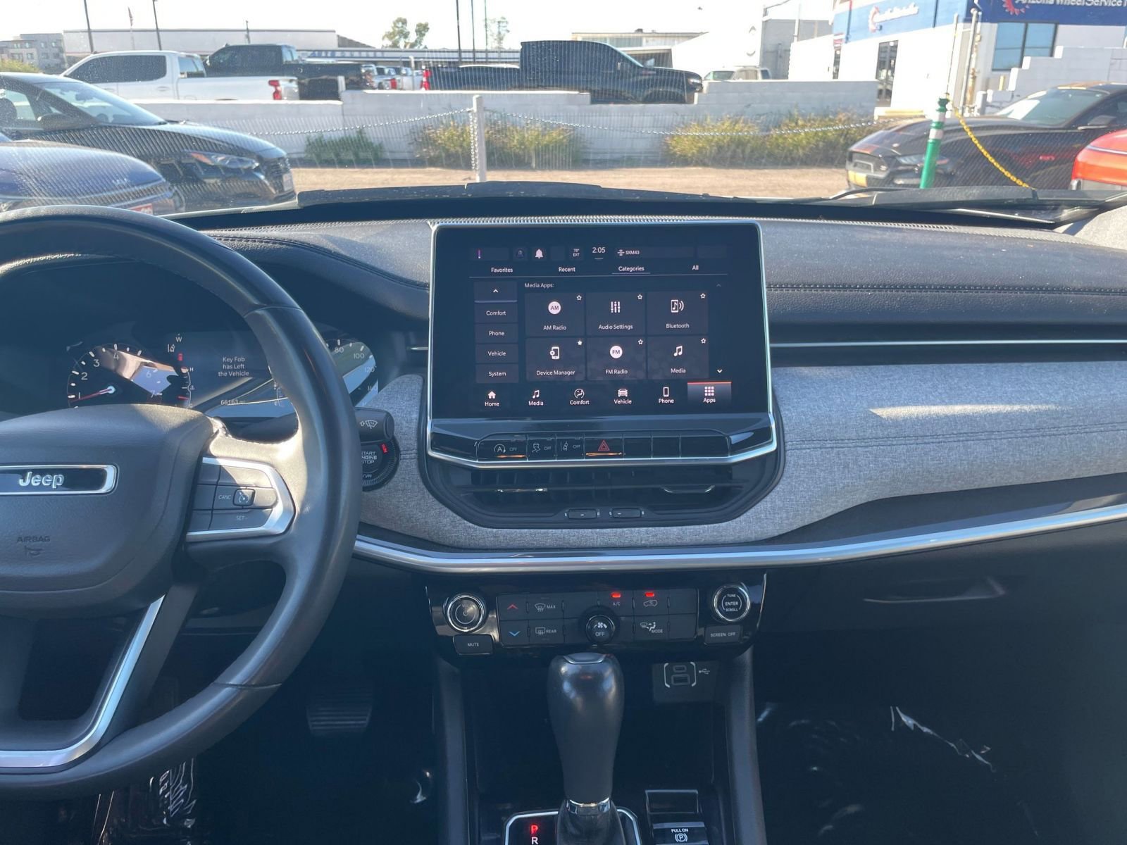 Thumbnail: 2023 Jeep Compass - 18