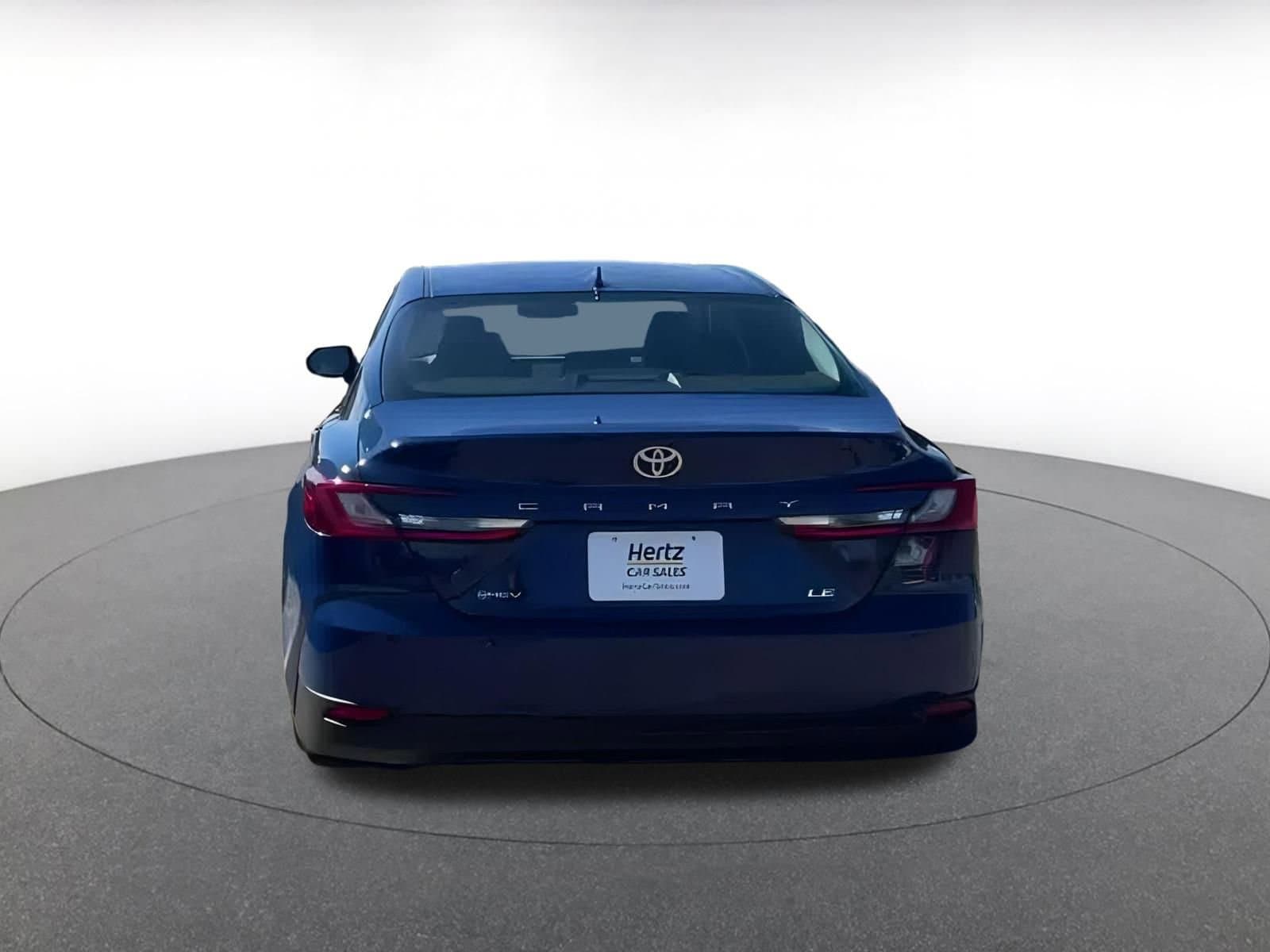 Thumbnail: 2025 Toyota Camry - 12