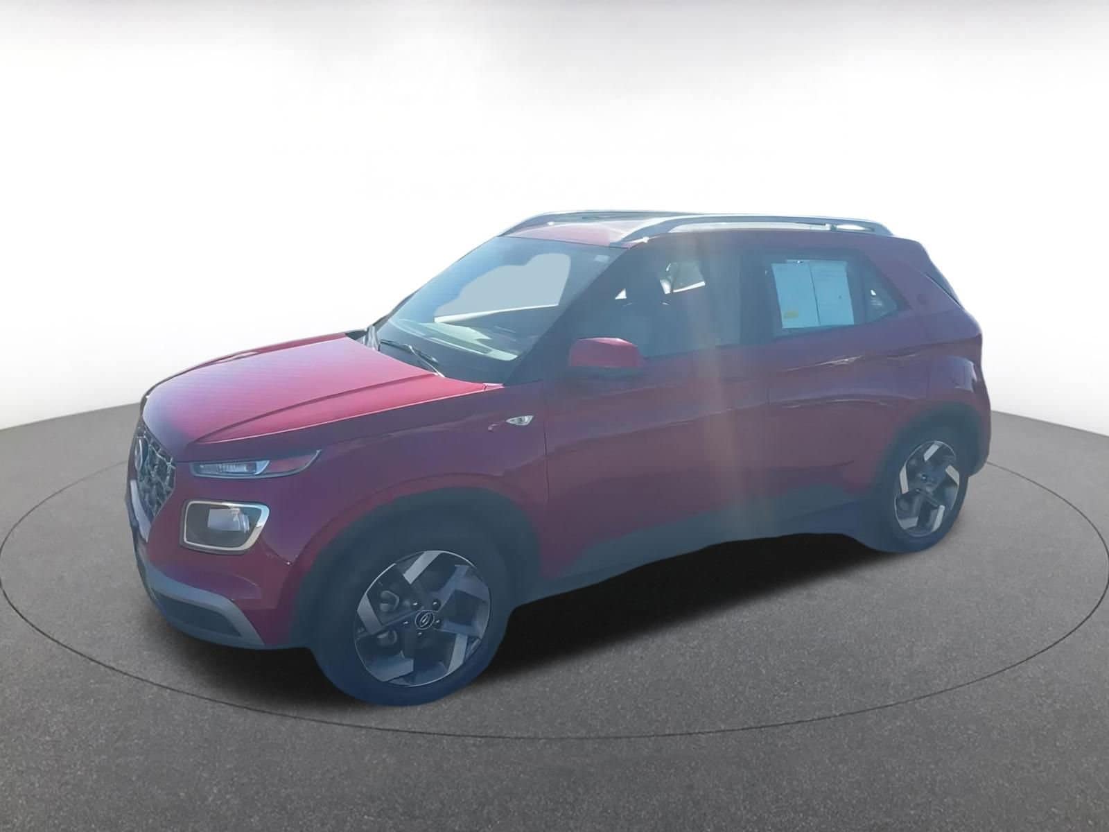 Thumbnail: 2023 Hyundai Venue - 6