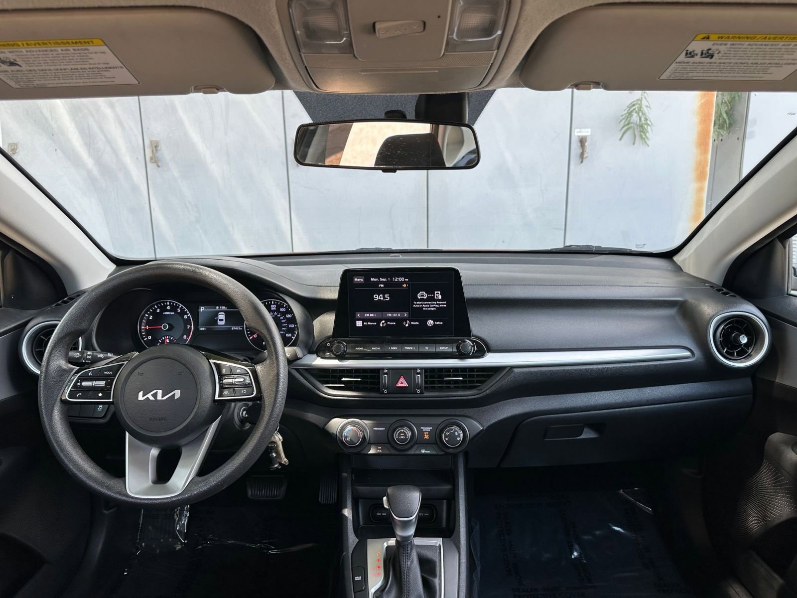 Thumbnail: 2023 Kia Forte - 31