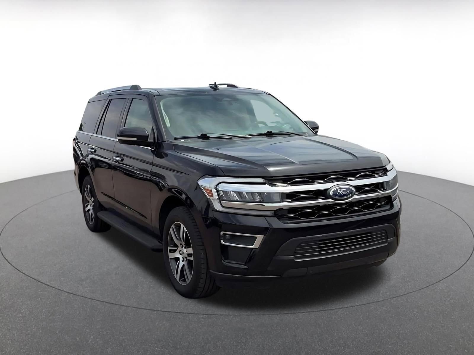 Thumbnail: 2024 Ford Expedition - 3