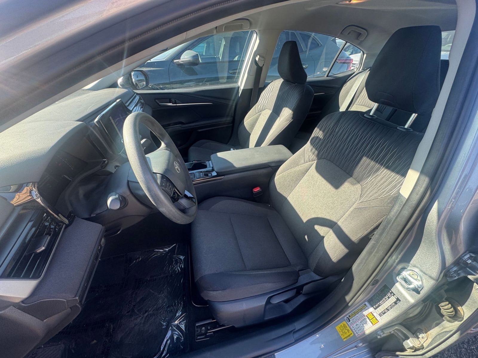 Thumbnail: 2025 Toyota Camry - 34