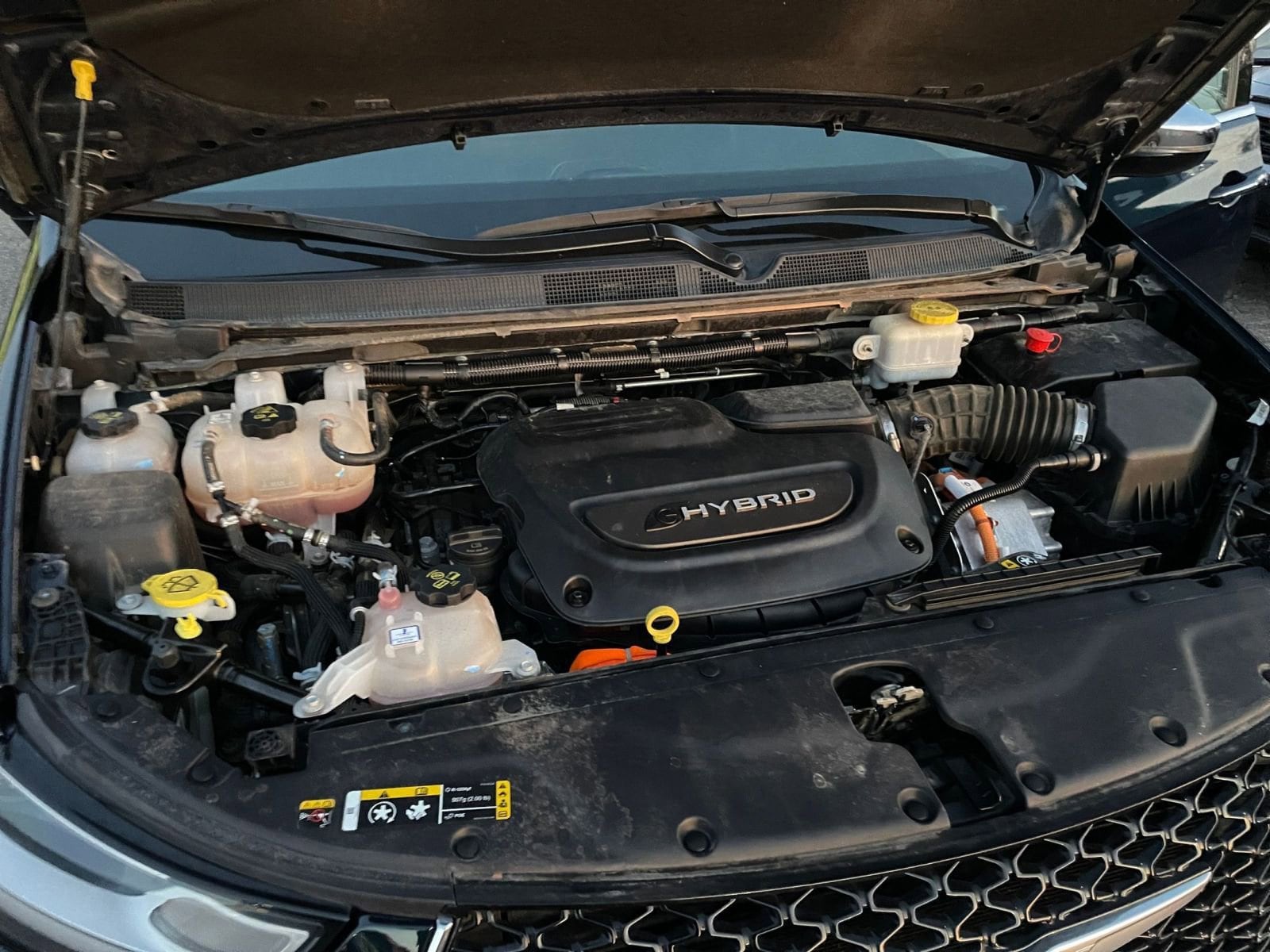 Thumbnail: 2023 Chrysler Pacifica - 33