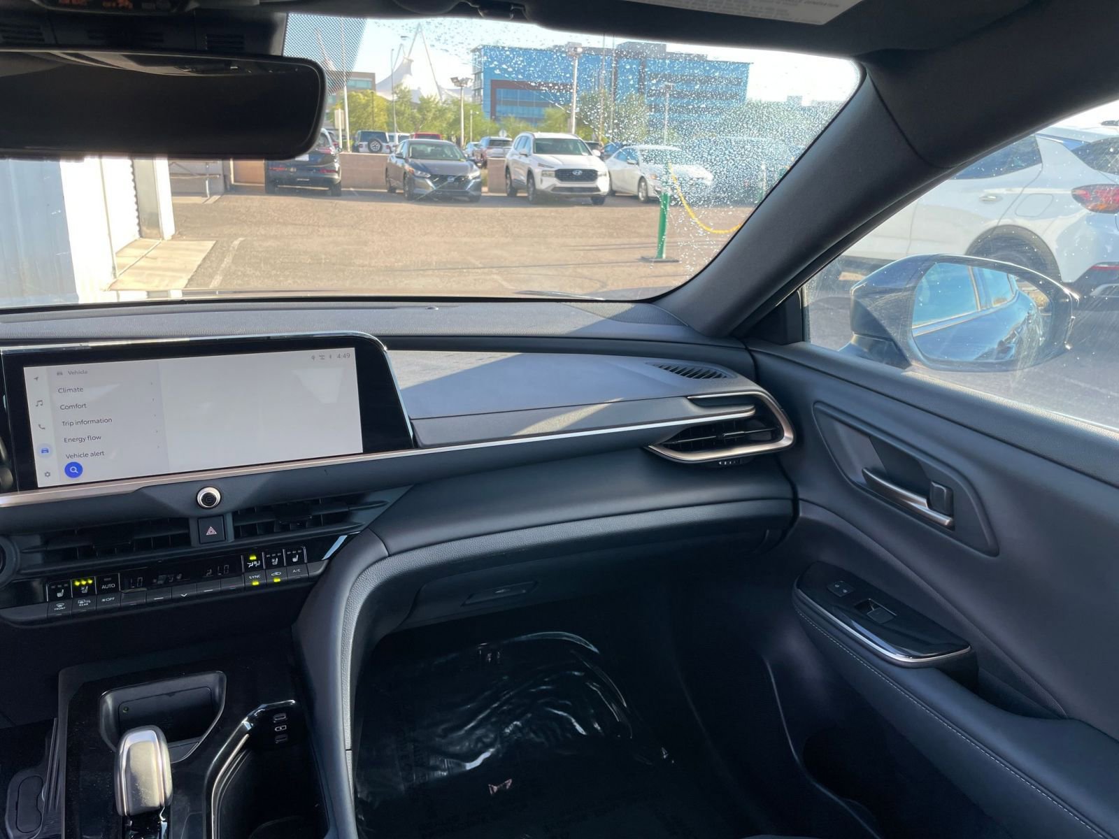 Thumbnail: 2025 Toyota Crown - 35