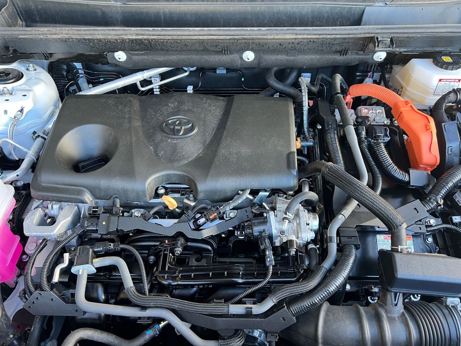 Thumbnail: 2025 Toyota RAV4 - 32