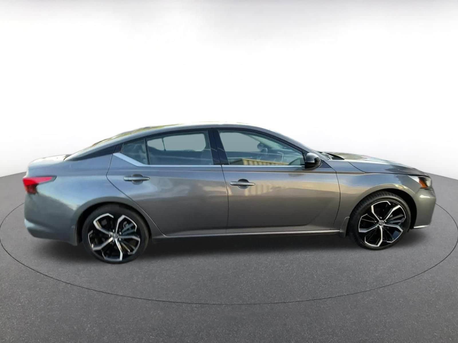 Thumbnail: 2025 Nissan Altima - 16