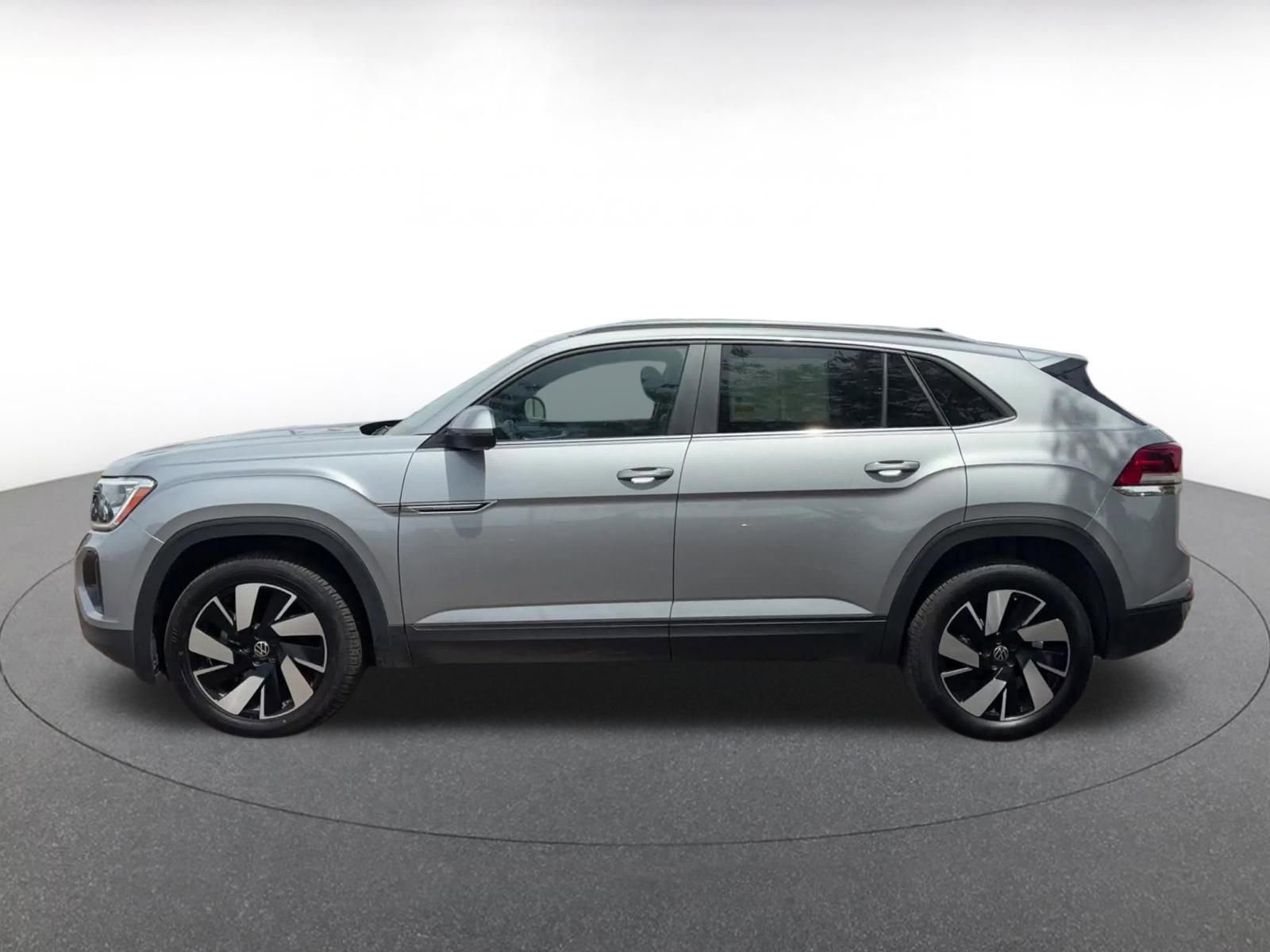 Thumbnail: 2025 Volkswagen Atlas - 10