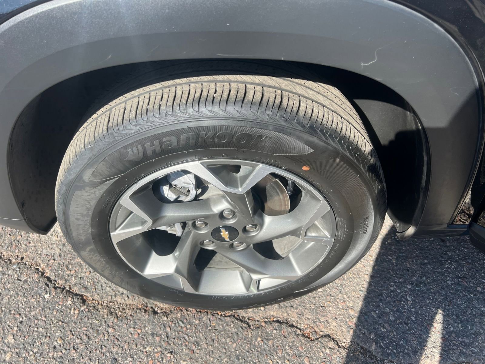 Thumbnail: 2025 Chevrolet Trax - 30