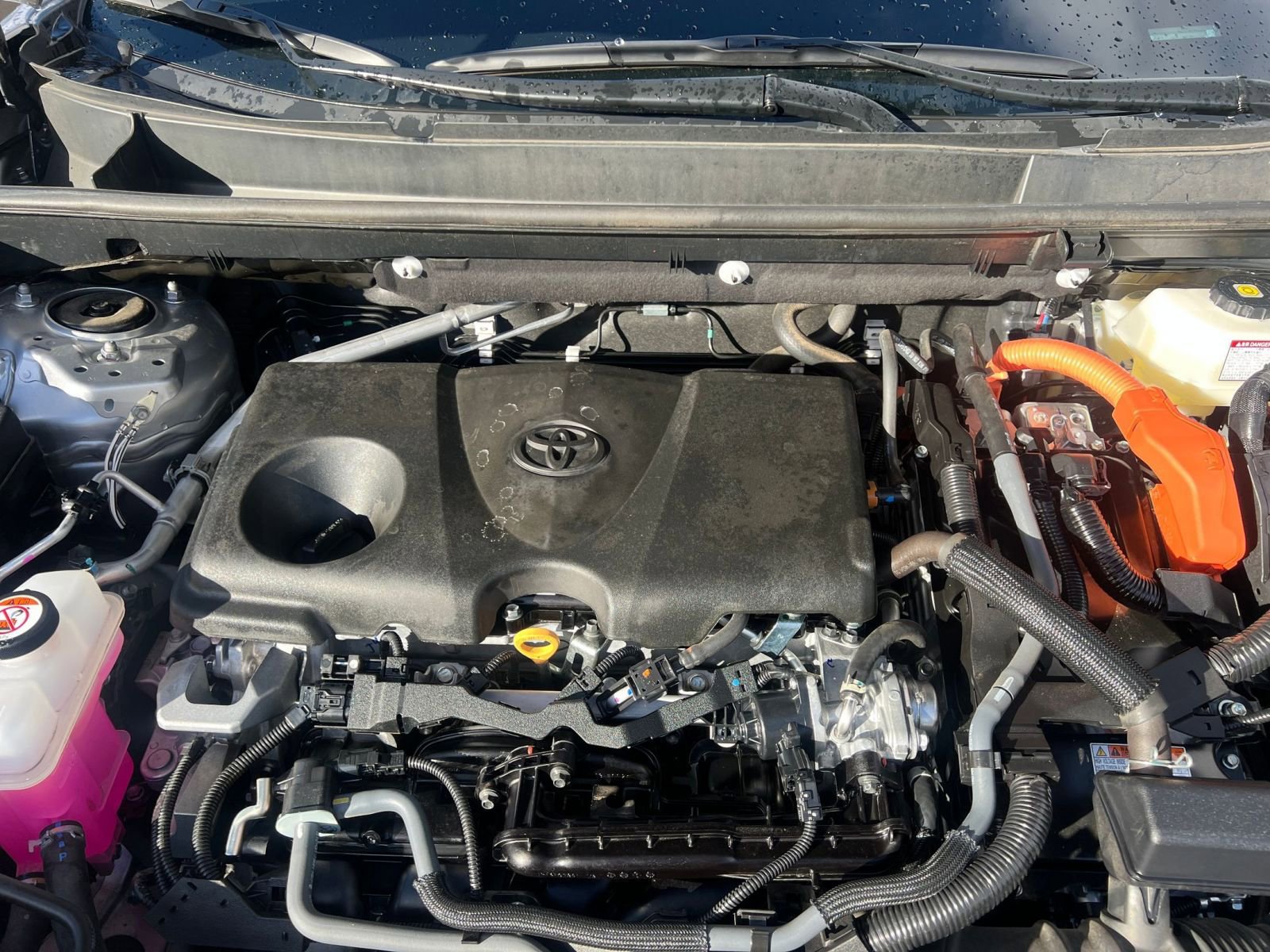 Thumbnail: 2025 Toyota RAV4 - 32