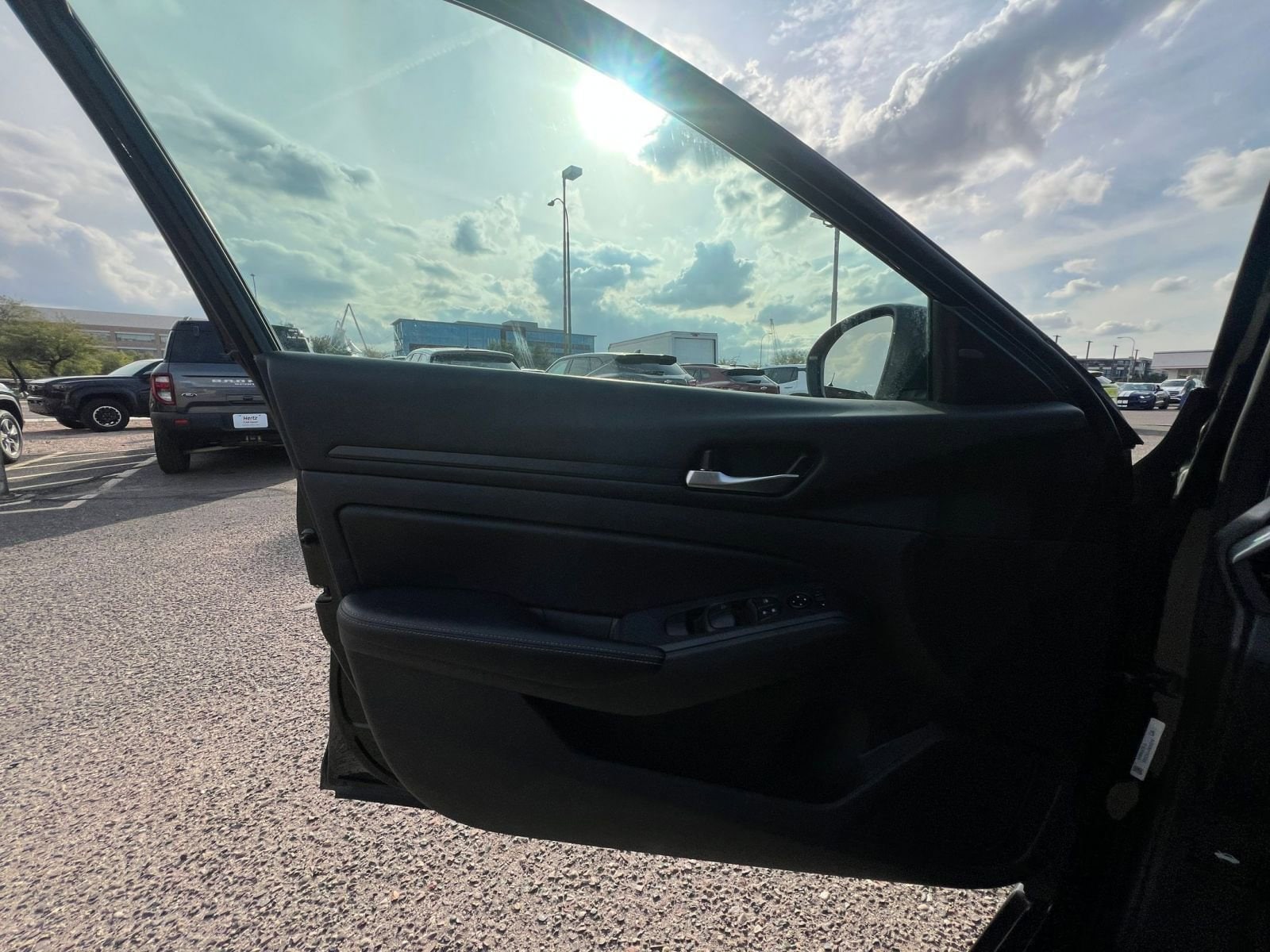 Thumbnail: 2025 Nissan Altima - 20