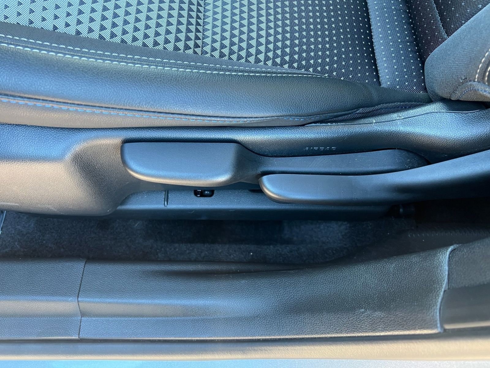 Thumbnail: 2025 Chevrolet Trax - 23