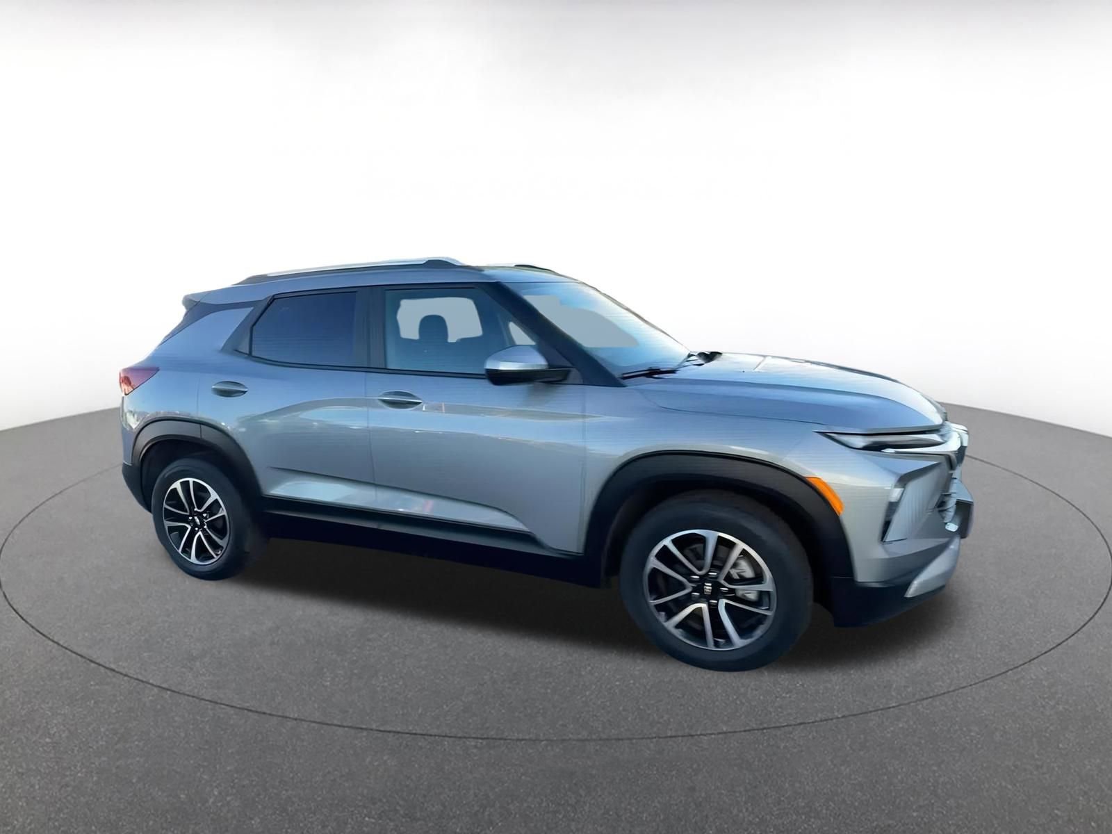 Thumbnail: 2025 Chevrolet TrailBlazer - 2