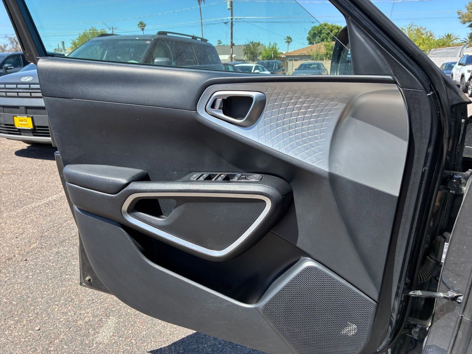 Thumbnail: 2025 Kia Soul - 18