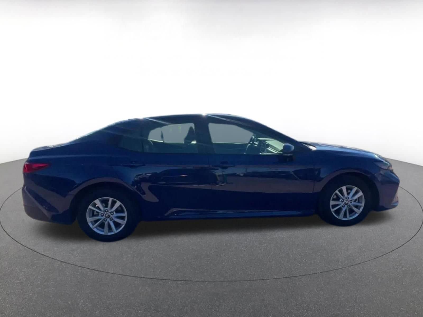 Thumbnail: 2025 Toyota Camry - 16