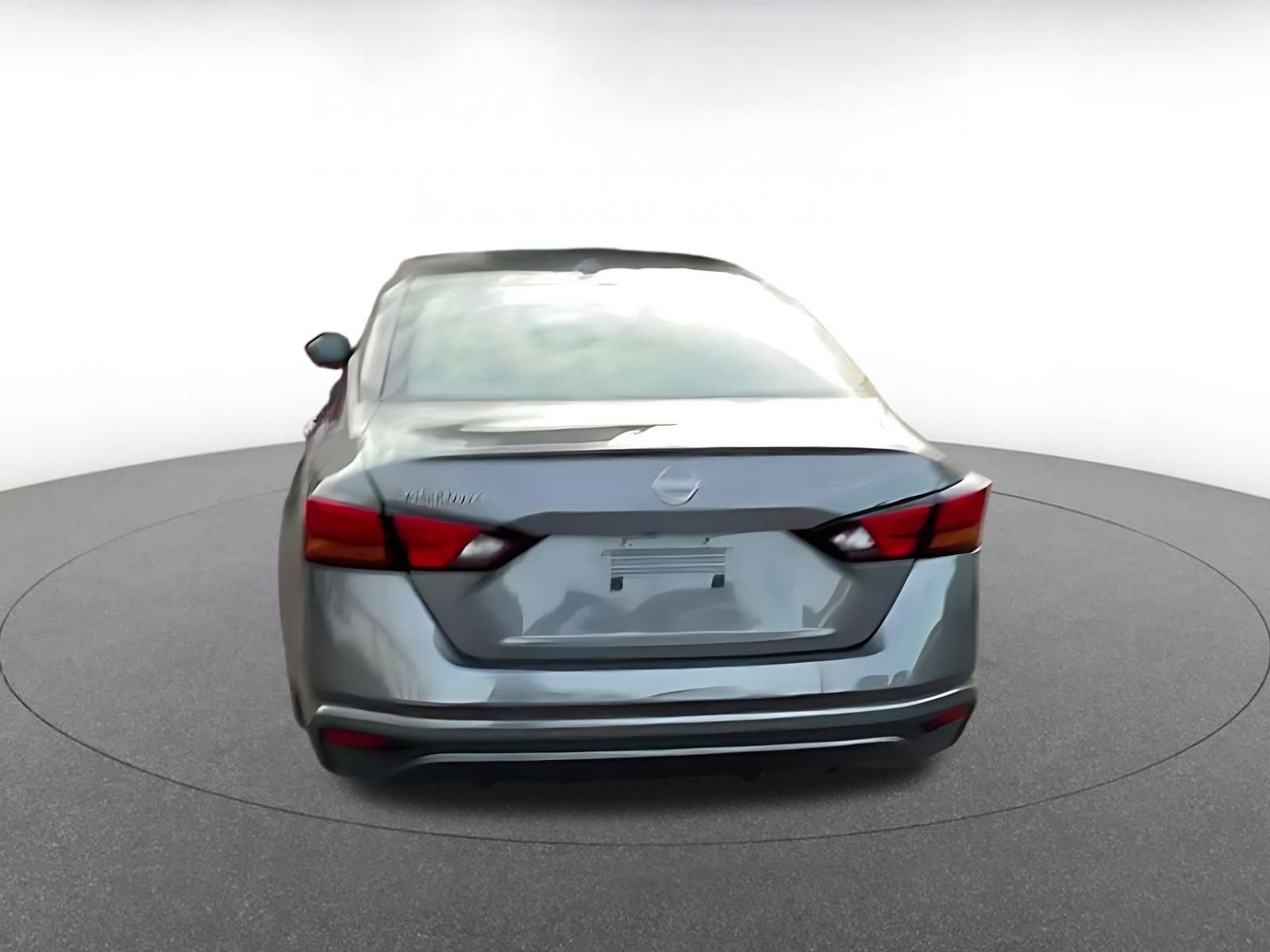 Thumbnail: 2025 Nissan Altima - 16