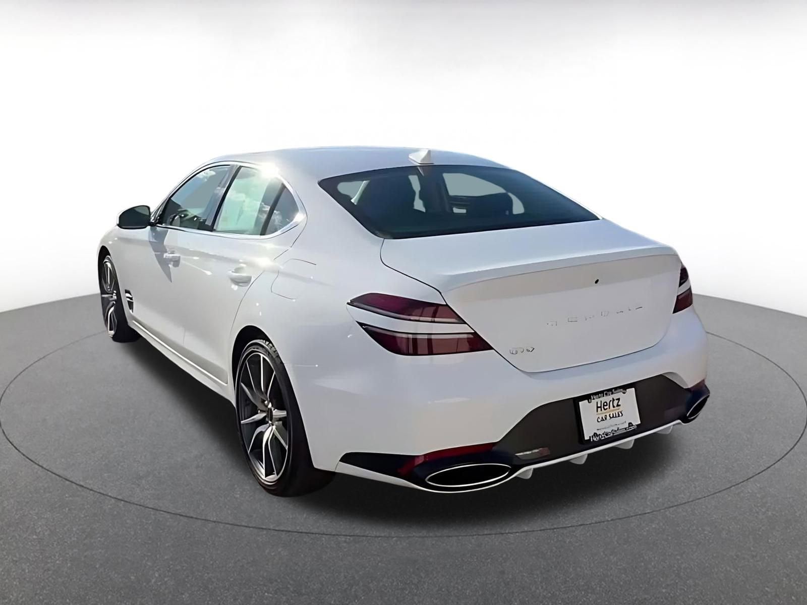 Thumbnail: 2025 Genesis G70 - 12