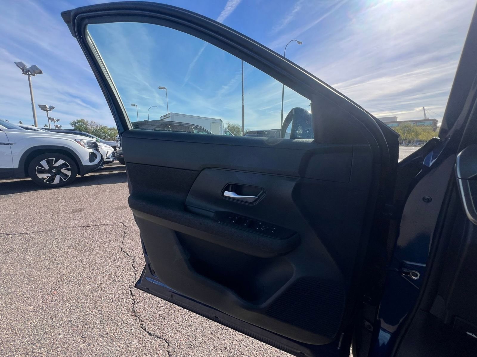 Thumbnail: 2025 Nissan Kicks - 20