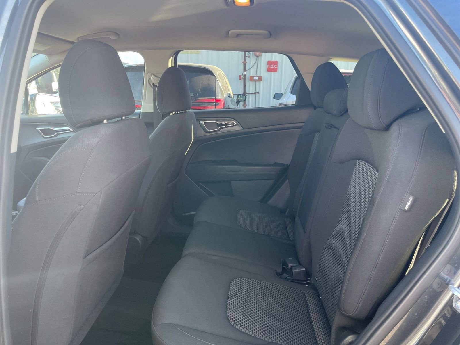 Thumbnail: 2025 Kia Sportage - 24