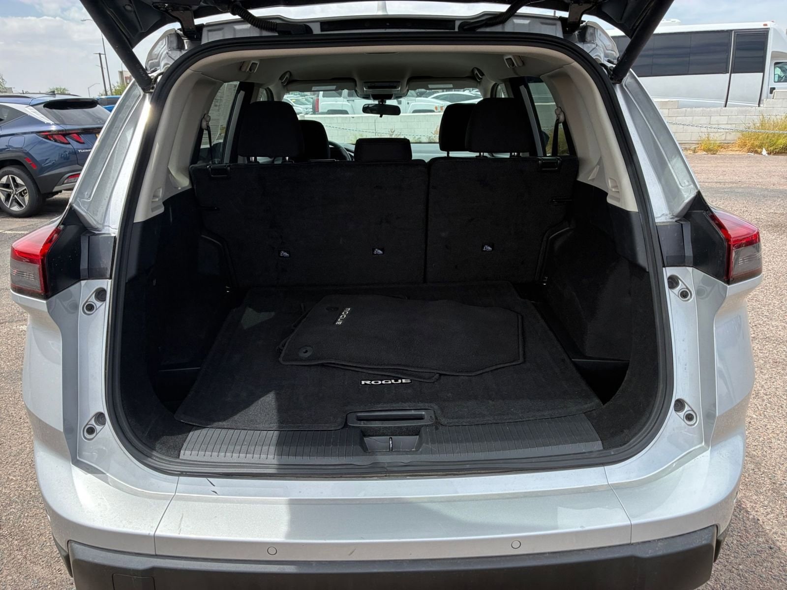 Thumbnail: 2025 Nissan Rogue - 33