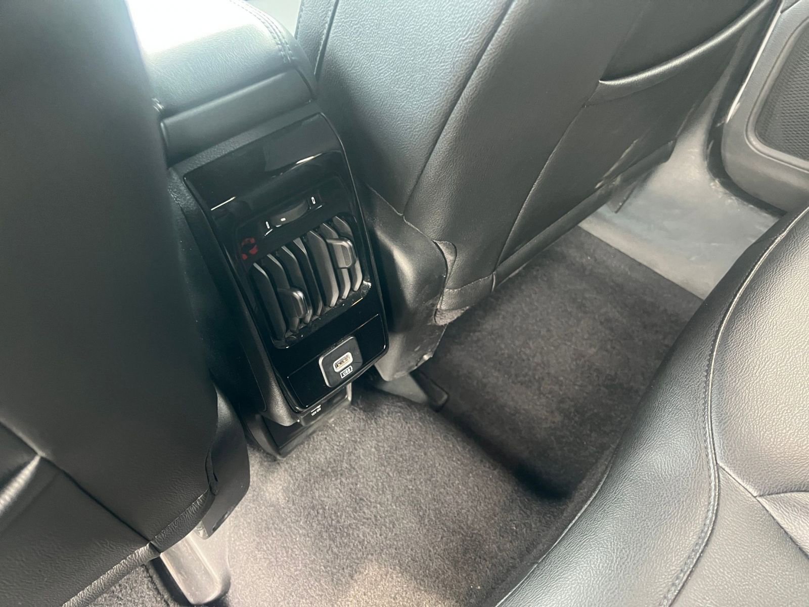 Thumbnail: 2025 Jeep Compass - 23