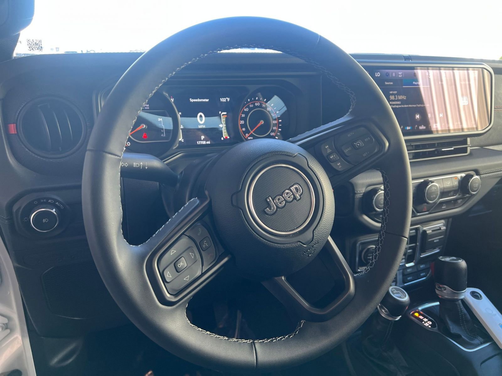 Thumbnail: 2025 Jeep Wrangler - 28