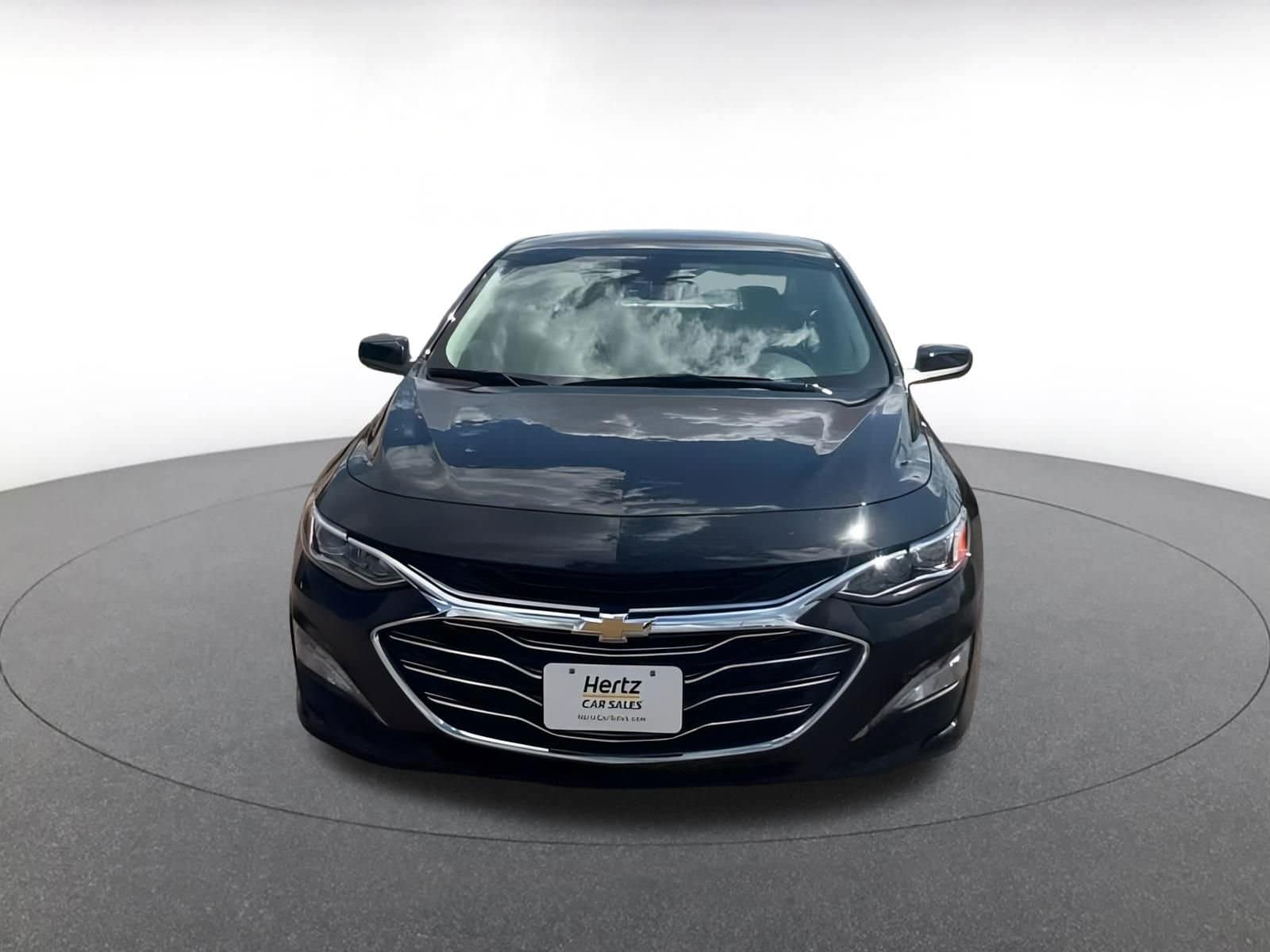 Thumbnail: 2024 Chevrolet Malibu - 4