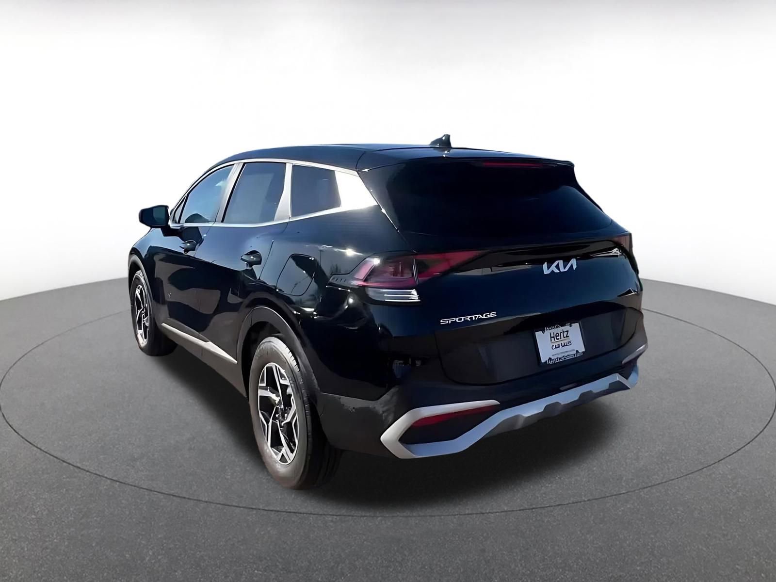 Thumbnail: 2025 Kia Sportage - 10