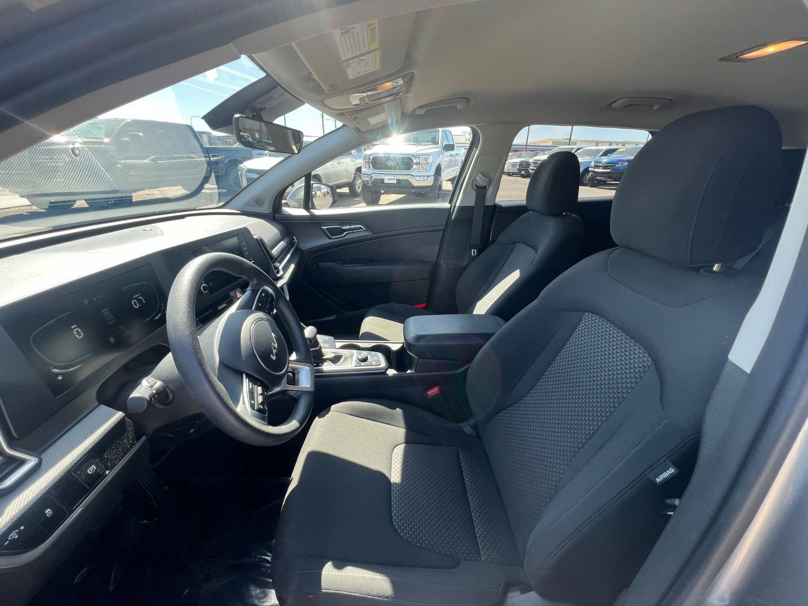 Thumbnail: 2025 Kia Sportage - 27