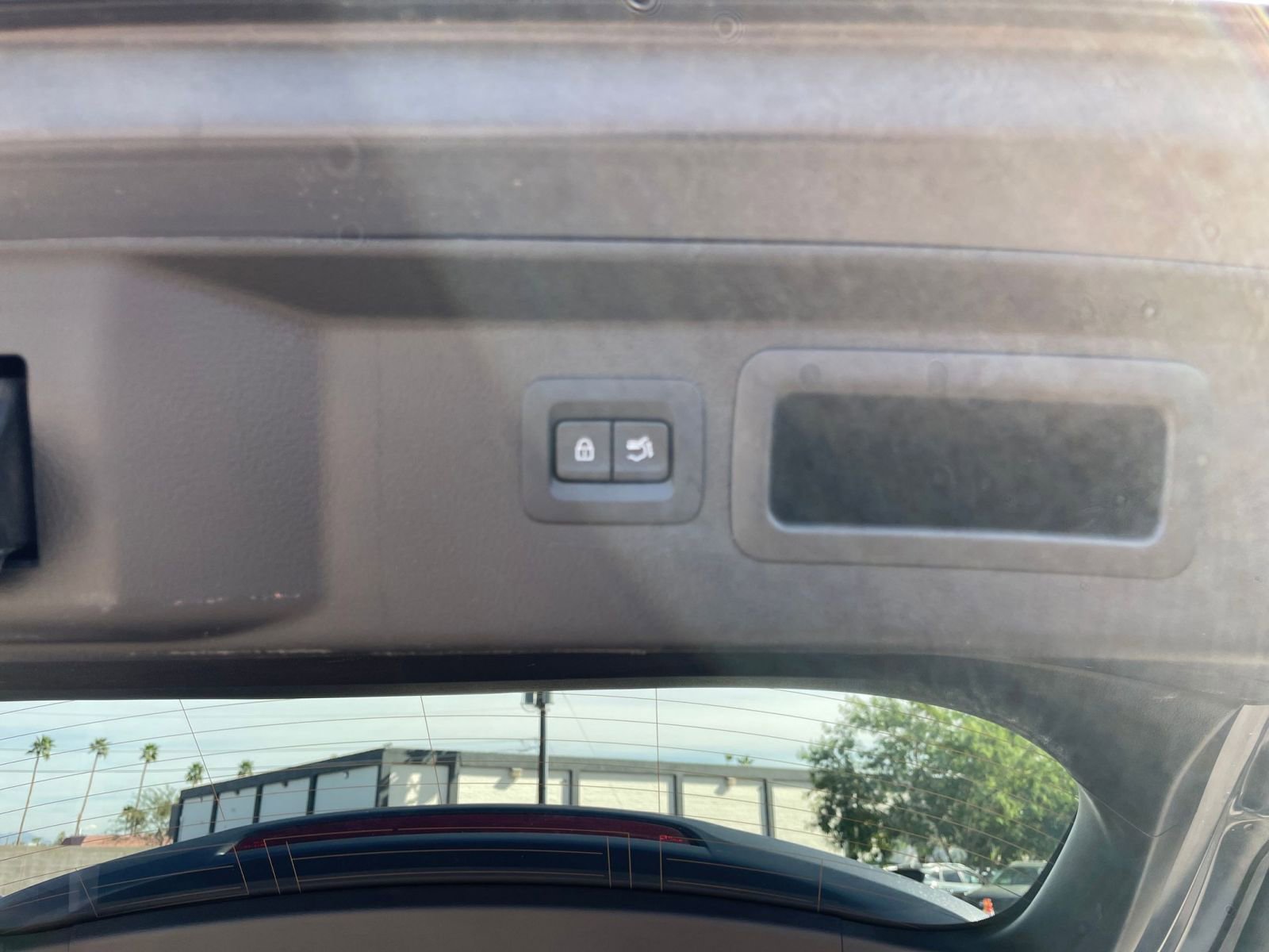 Thumbnail: 2025 Mazda CX-50 - 23