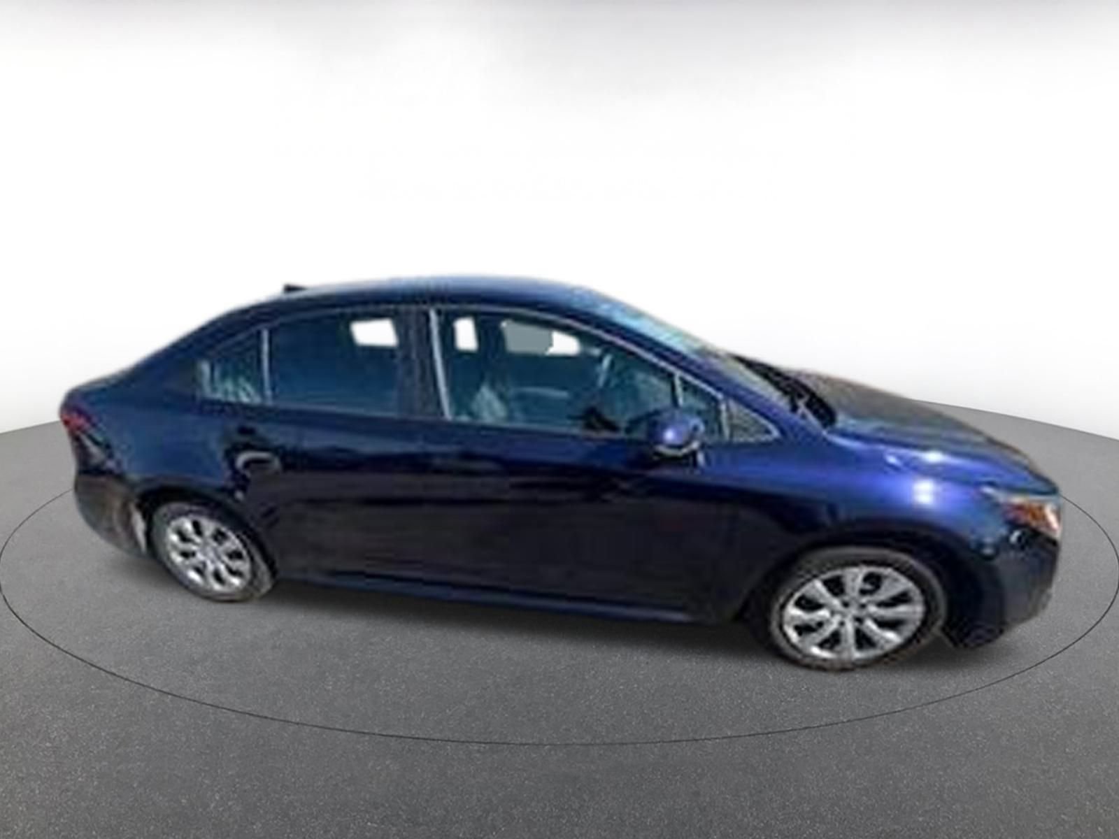 Thumbnail: 2025 Toyota Corolla - 4