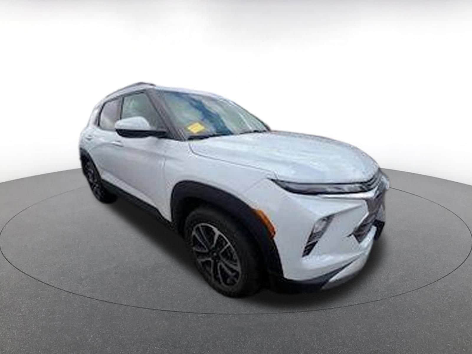 Thumbnail: 2025 Chevrolet TrailBlazer - 1