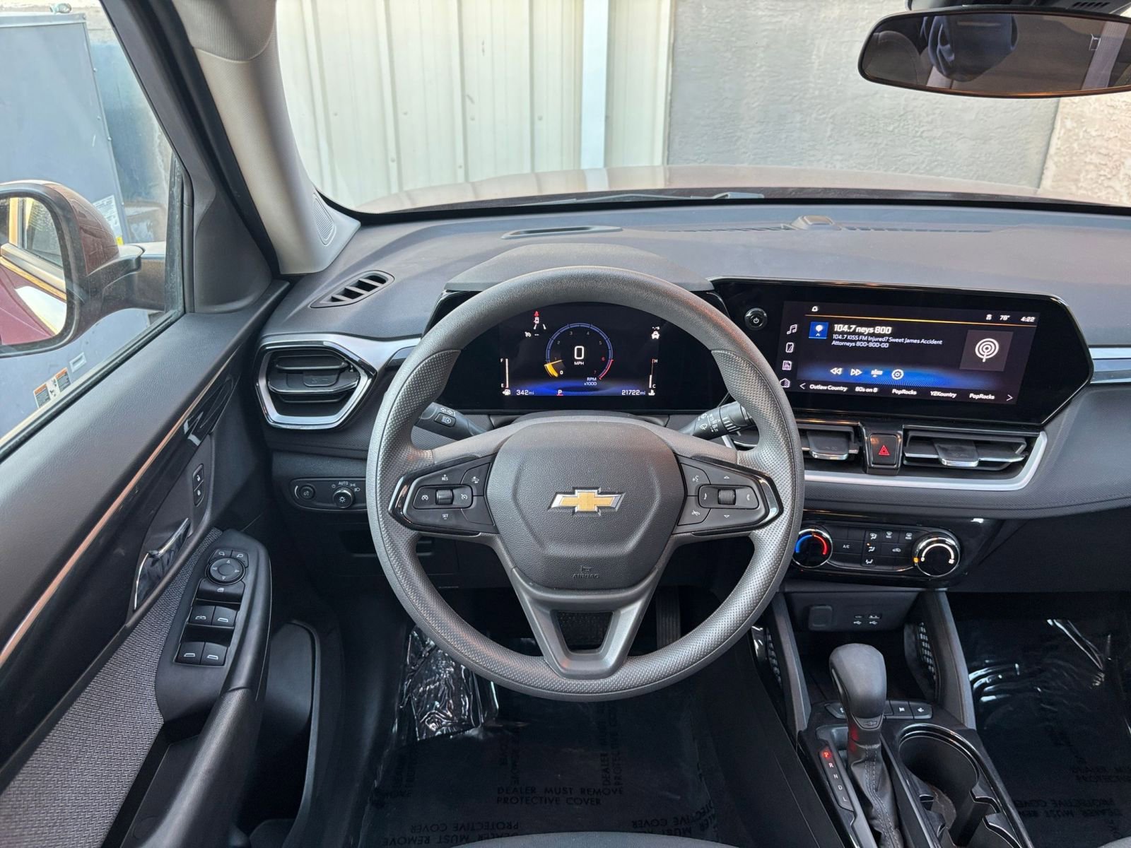 Thumbnail: 2025 Chevrolet TrailBlazer - 32