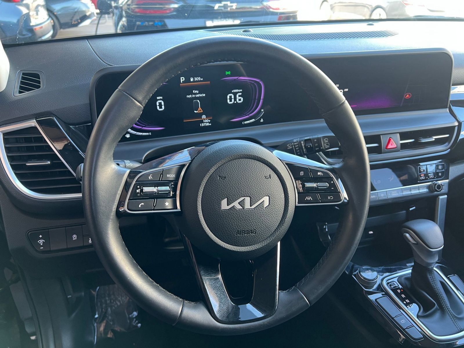 Thumbnail: 2025 Kia Seltos - 28