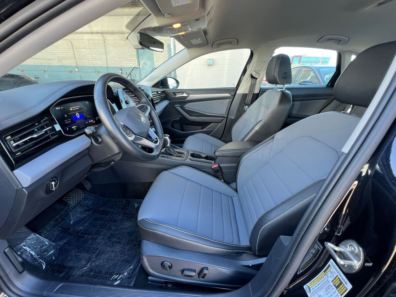 Thumbnail: 2025 Volkswagen Jetta - 27