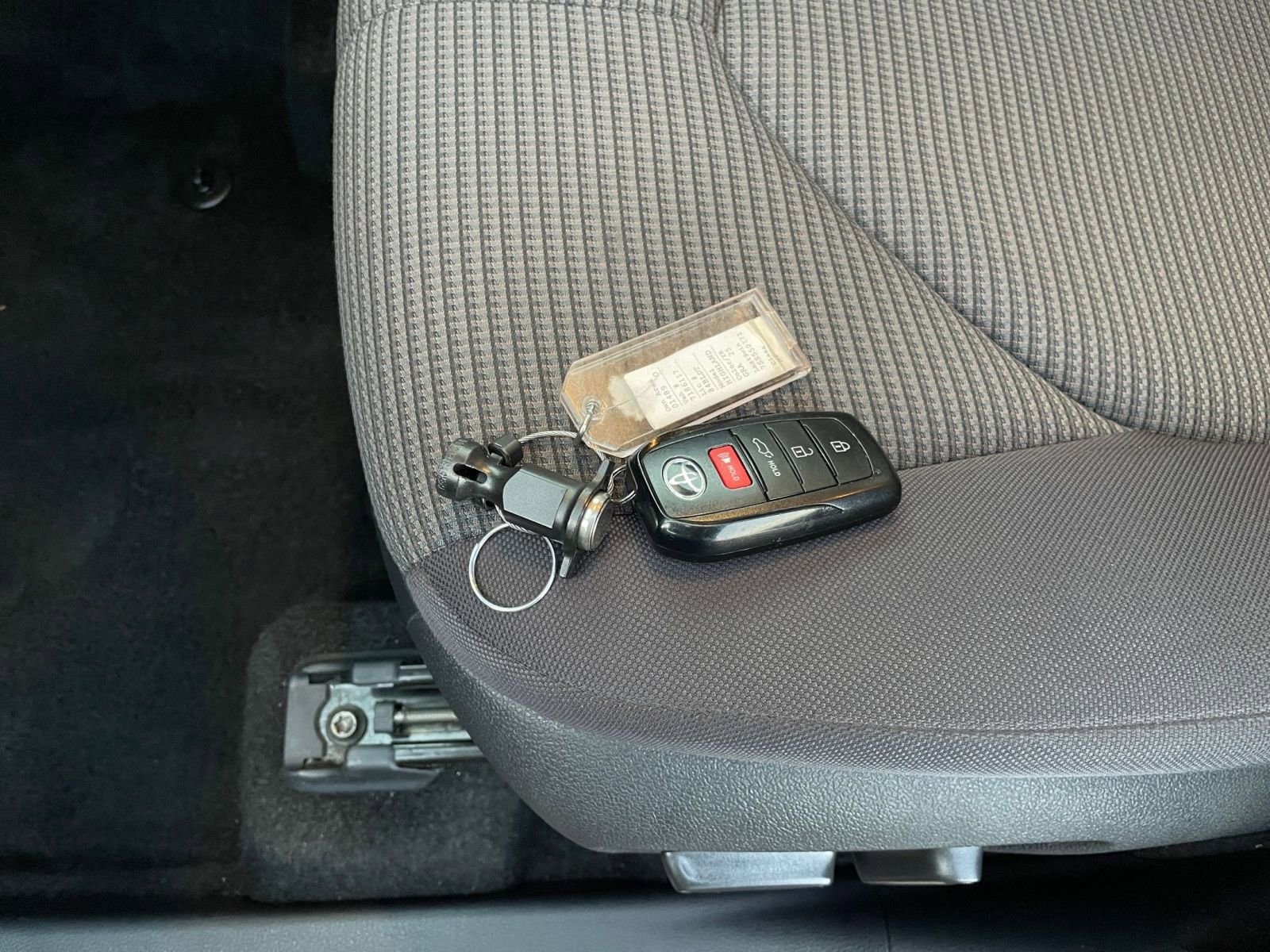 Thumbnail: 2025 Toyota Highlander - 24