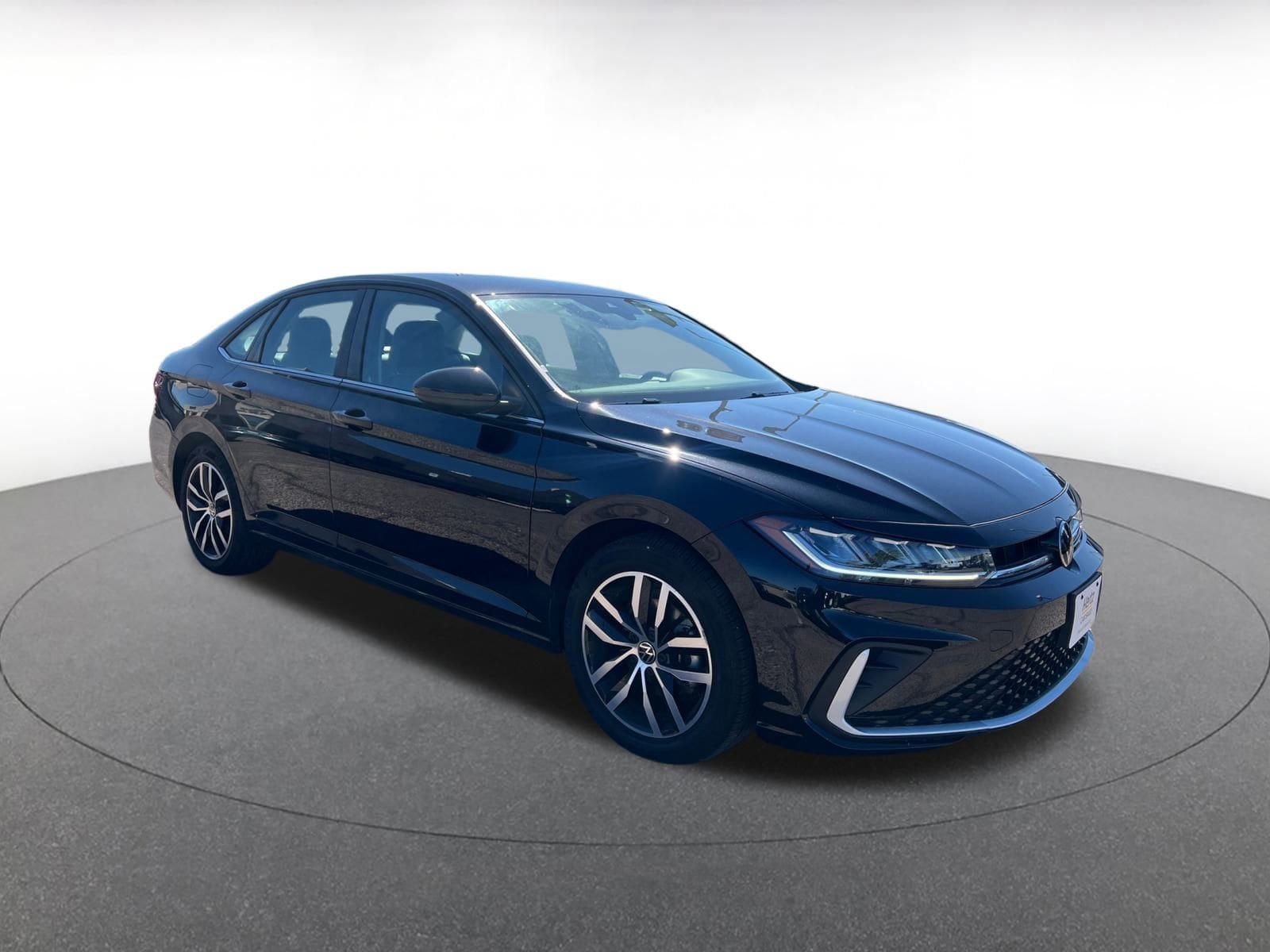 Thumbnail: 2025 Volkswagen Jetta - 1