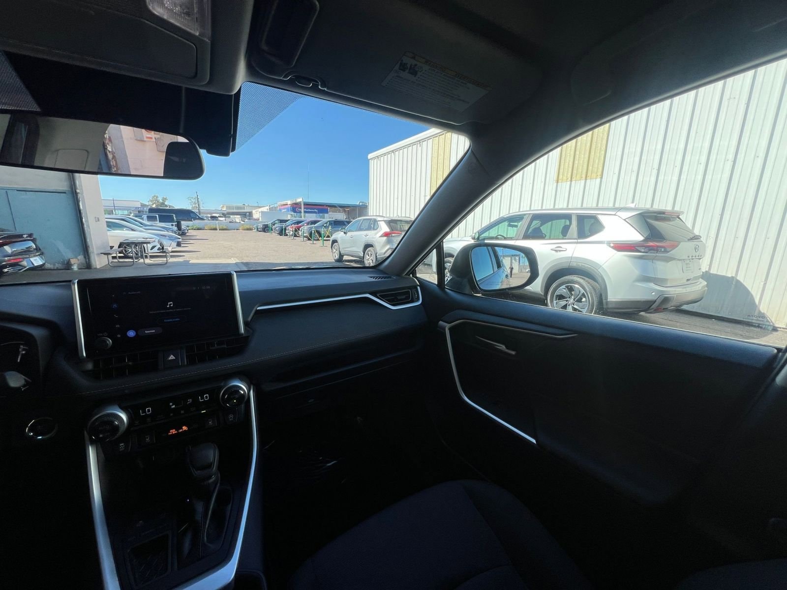 Thumbnail: 2025 Toyota RAV4 - 35