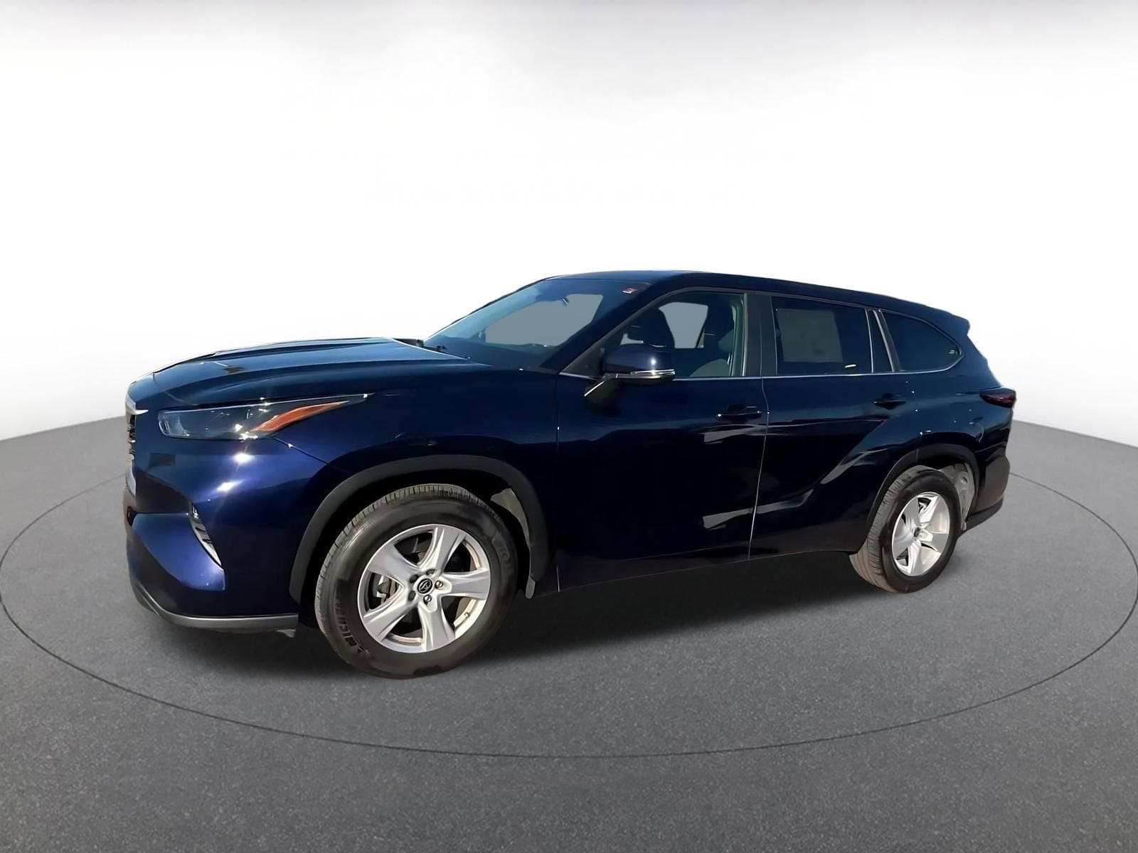 Thumbnail: 2025 Toyota Highlander - 8