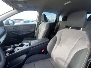 Thumbnail: 2023 Nissan Rogue - 16