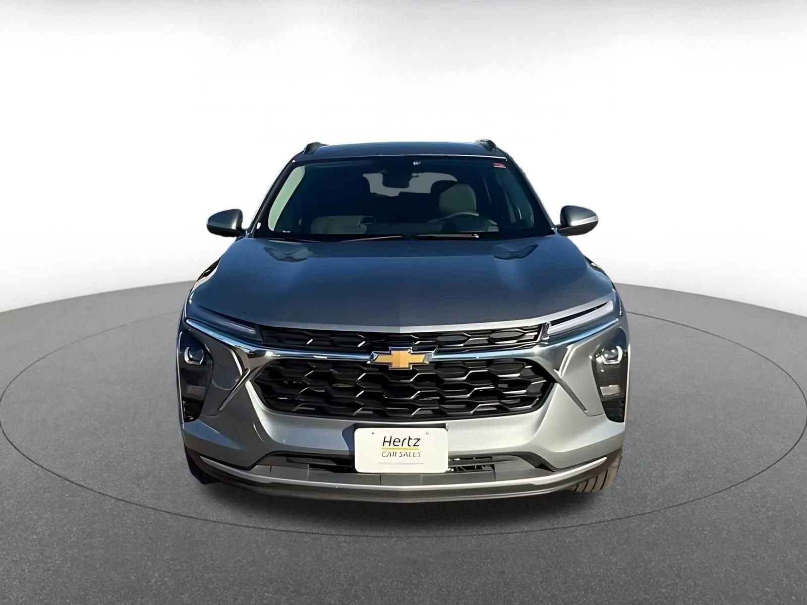 Thumbnail: 2025 Chevrolet Trax - 4