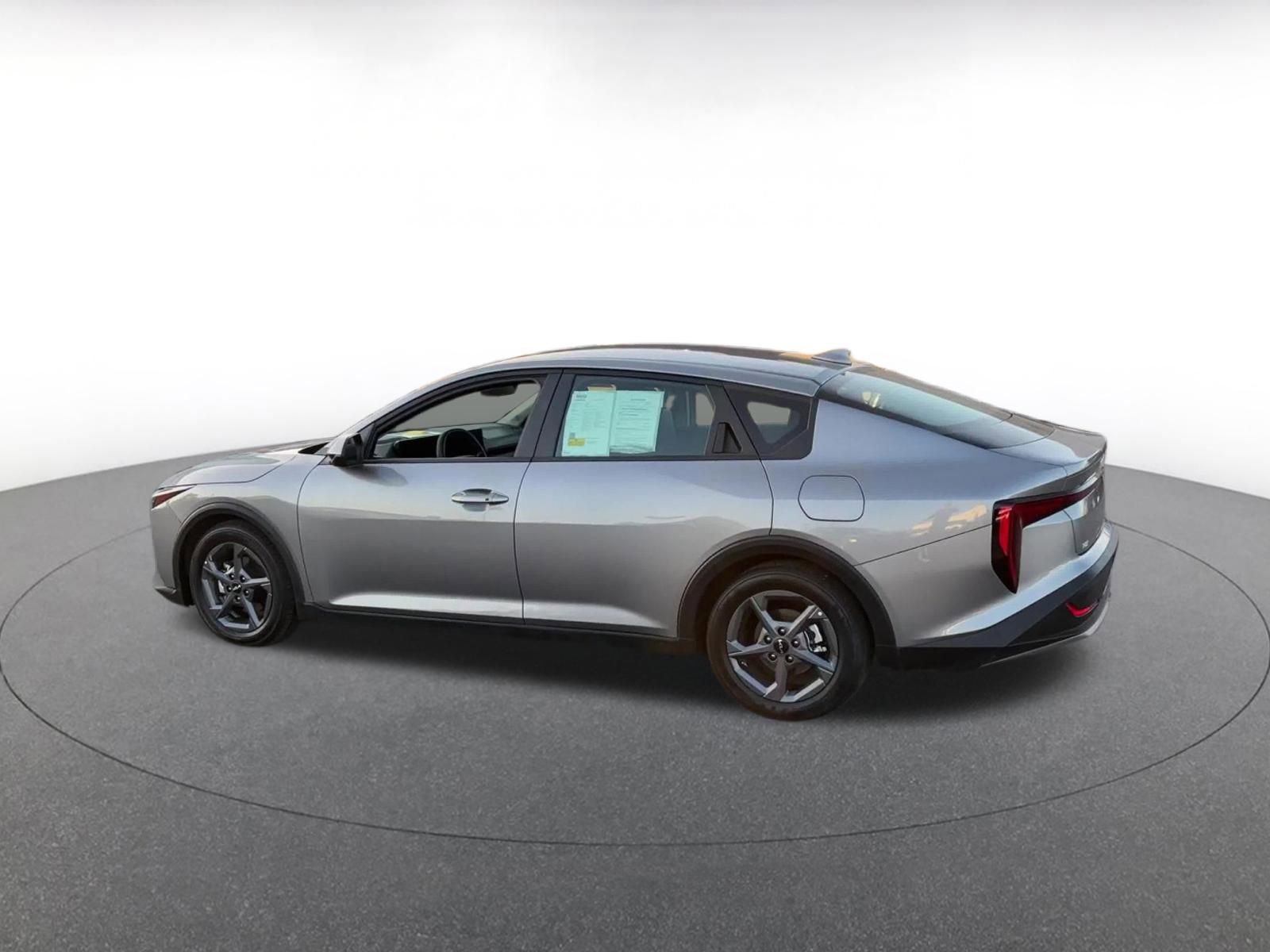 Thumbnail: 2025 Kia K4 - 10