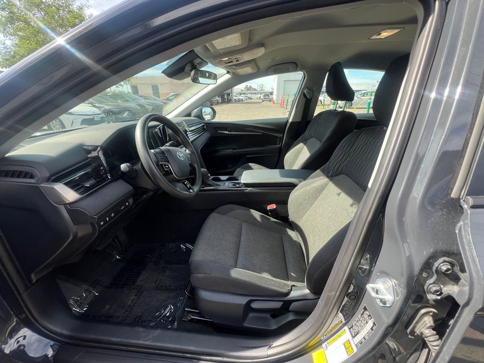 Thumbnail: 2025 Toyota Camry - 27