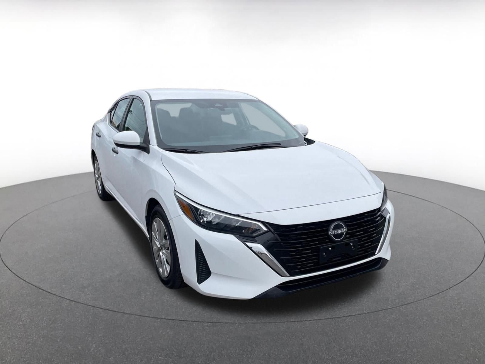 Thumbnail: 2025 Nissan Sentra - 1