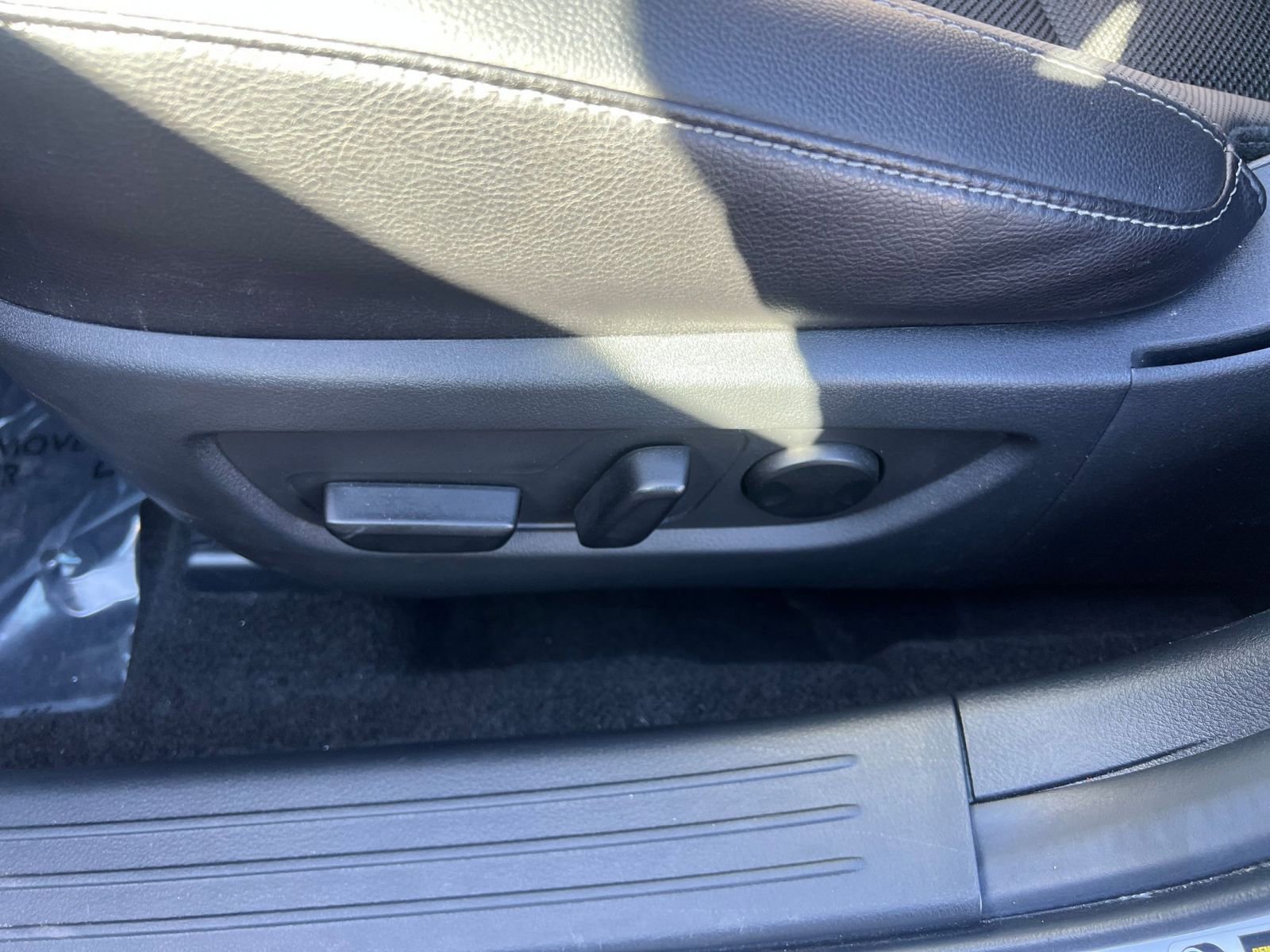 Thumbnail: 2025 Mazda CX-50 - 24