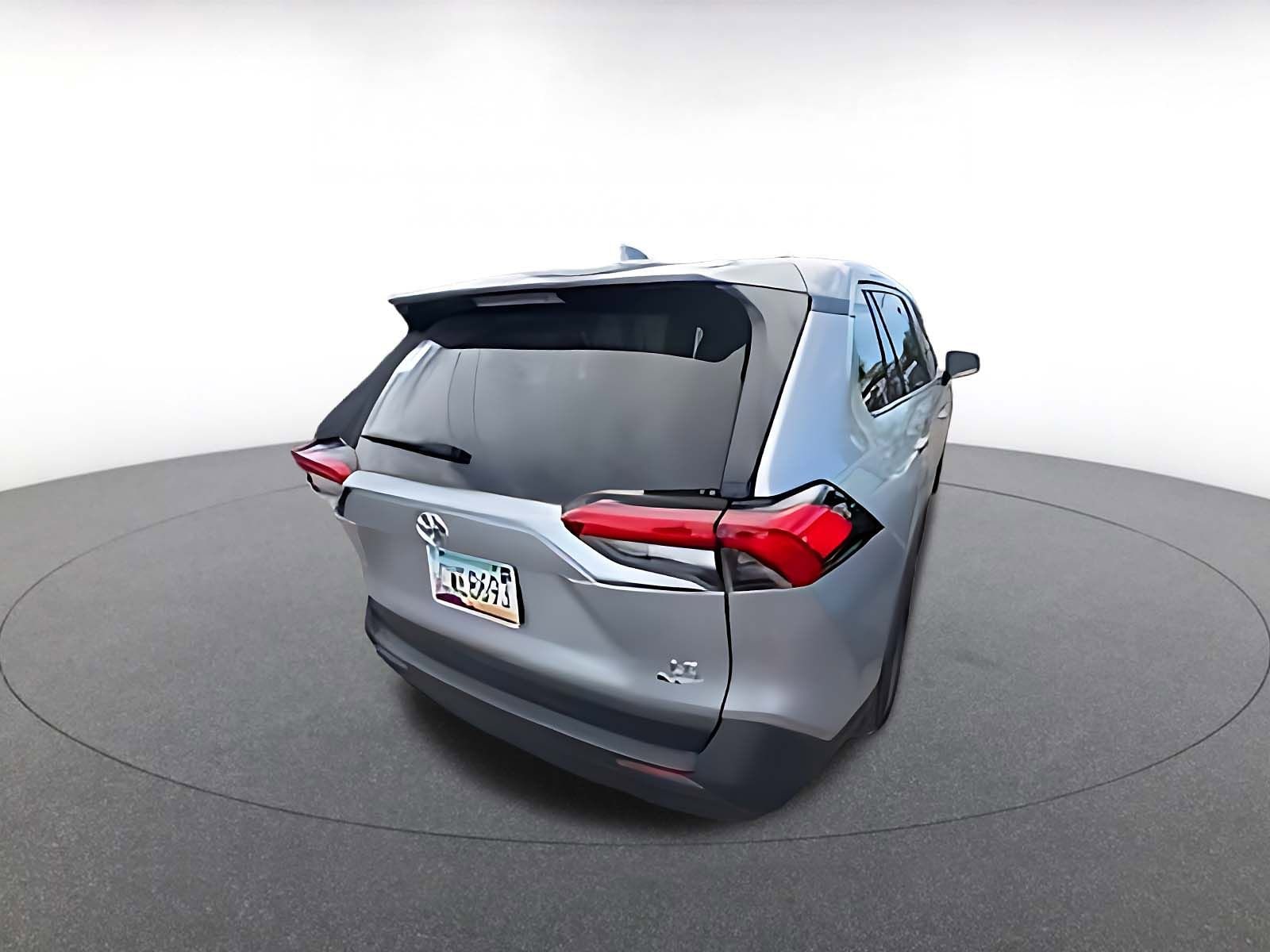 Thumbnail: 2025 Toyota RAV4 - 6